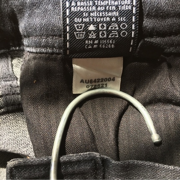 7 For All Mankind The Abby Black High Rise Front Seam Split Raw Hem Skinny Jeans - Picture 8 of 16